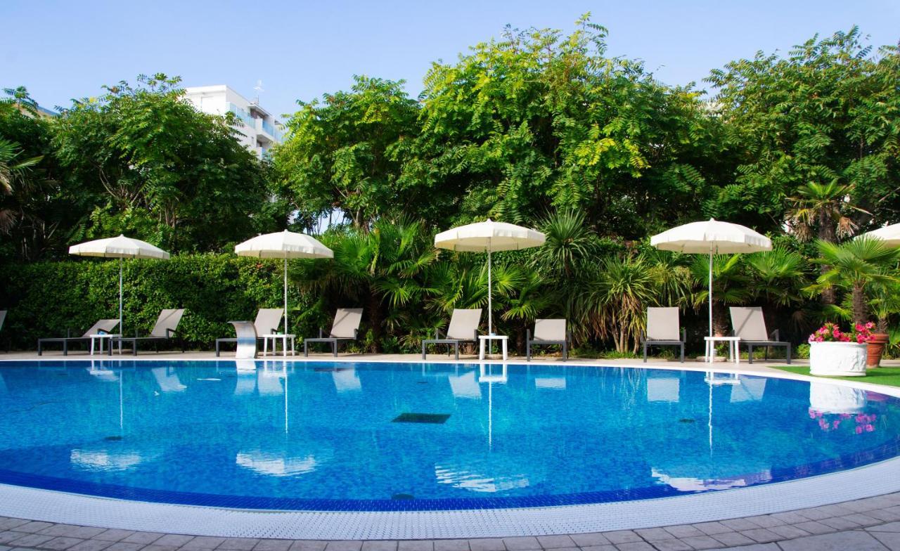 Hotel Helios Lido di Jesolo Exterior photo