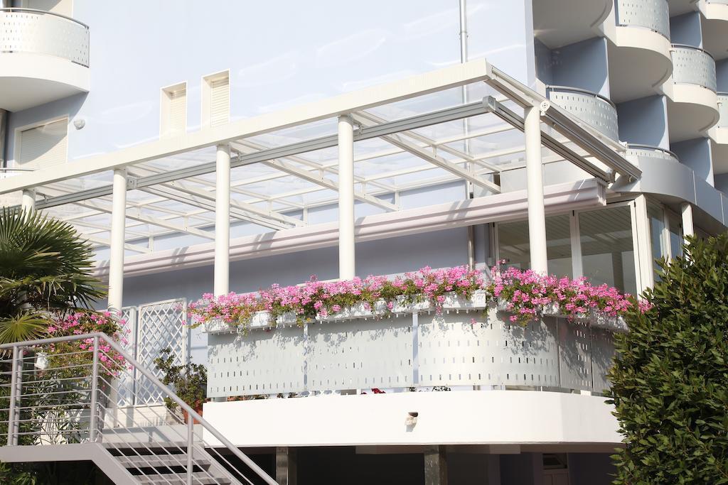 Hotel Helios Lido di Jesolo Exterior photo