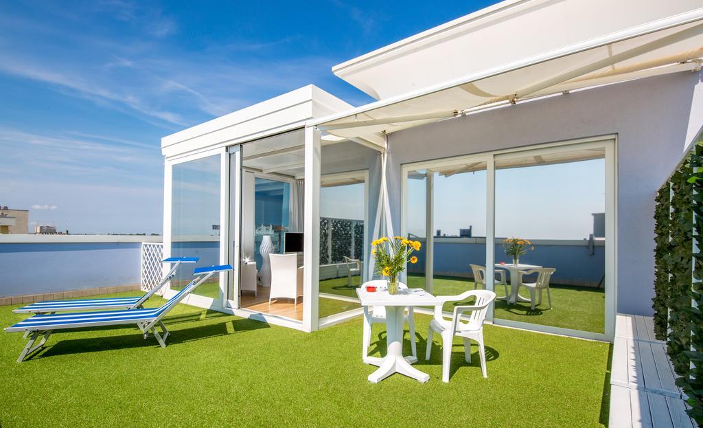 Hotel Helios Lido di Jesolo Exterior photo